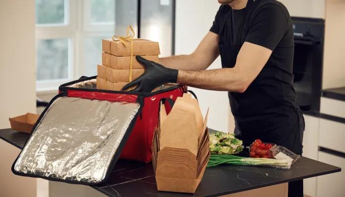 Házhozszállítással - Fónagy Apartmanok és Grill Műhely